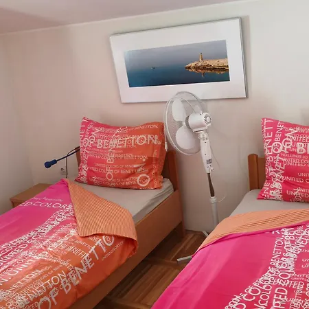 Veronika * ブロダリツァ