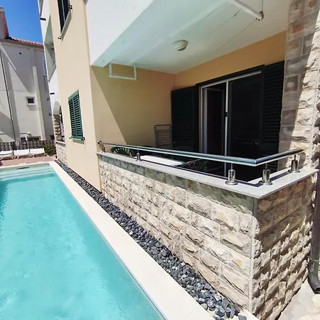 Veronika Apartment